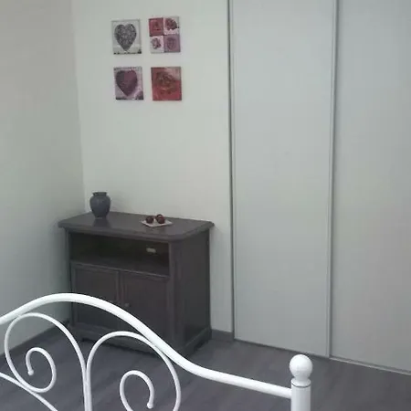 La Perle Cachée